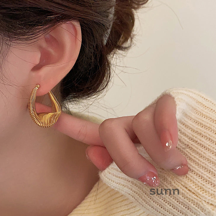 Nina Modern Geometric Earrings [Z0A0W5U3]