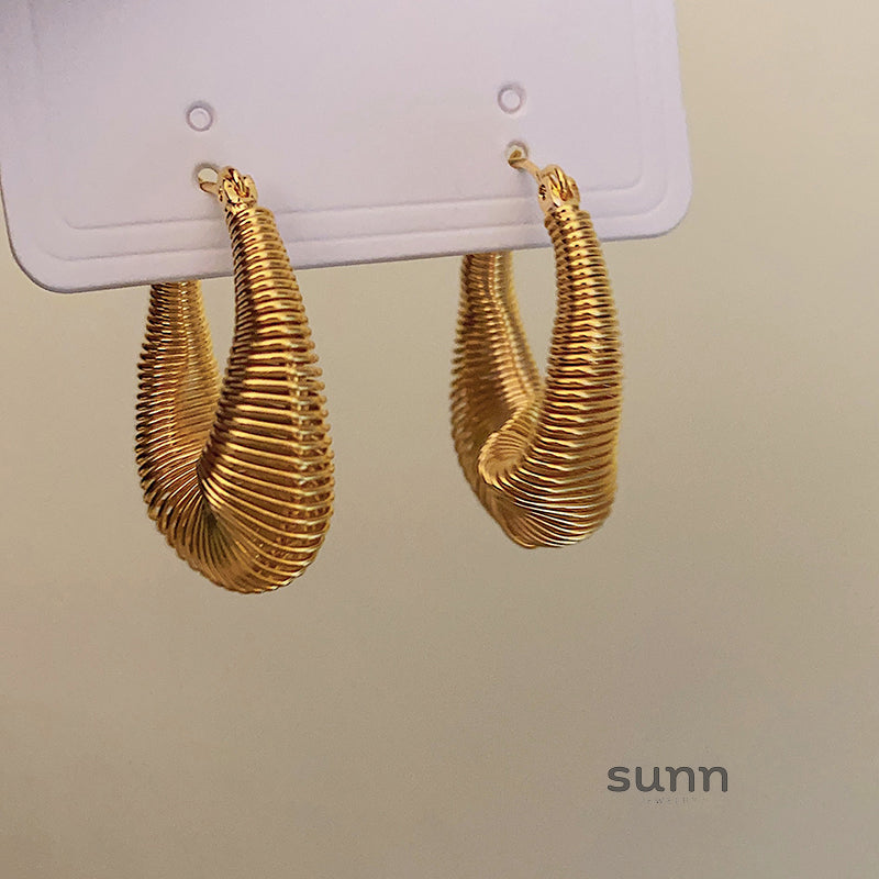 Nina Modern Geometric Earrings [A27136Z9]