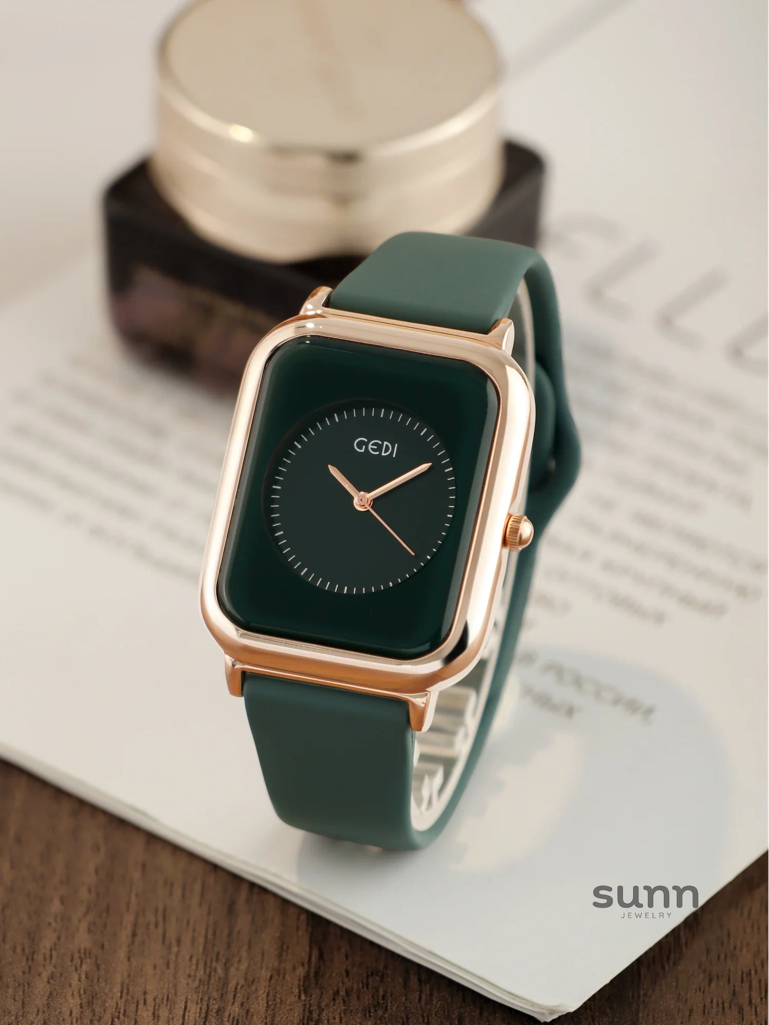 Nirvi Modern Rectangle Watch