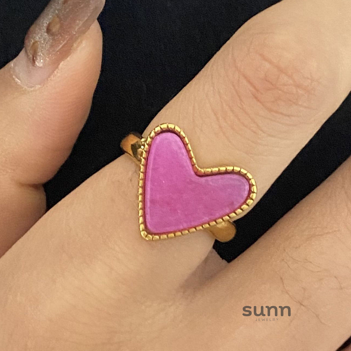 Nitara Luxe Heart Ring [IZEP5QAR]