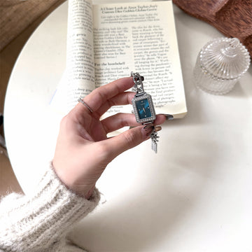 Nivea Cube Bracelet Watch [GAGHKATK]