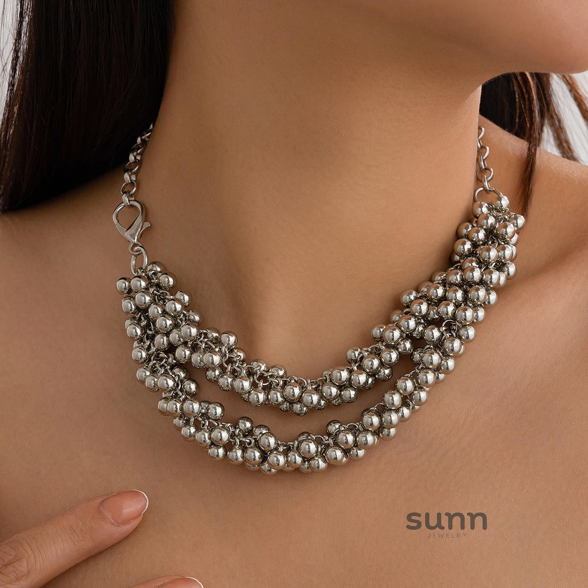 Niyah Layered Sphere Necklace [1OKVU098]