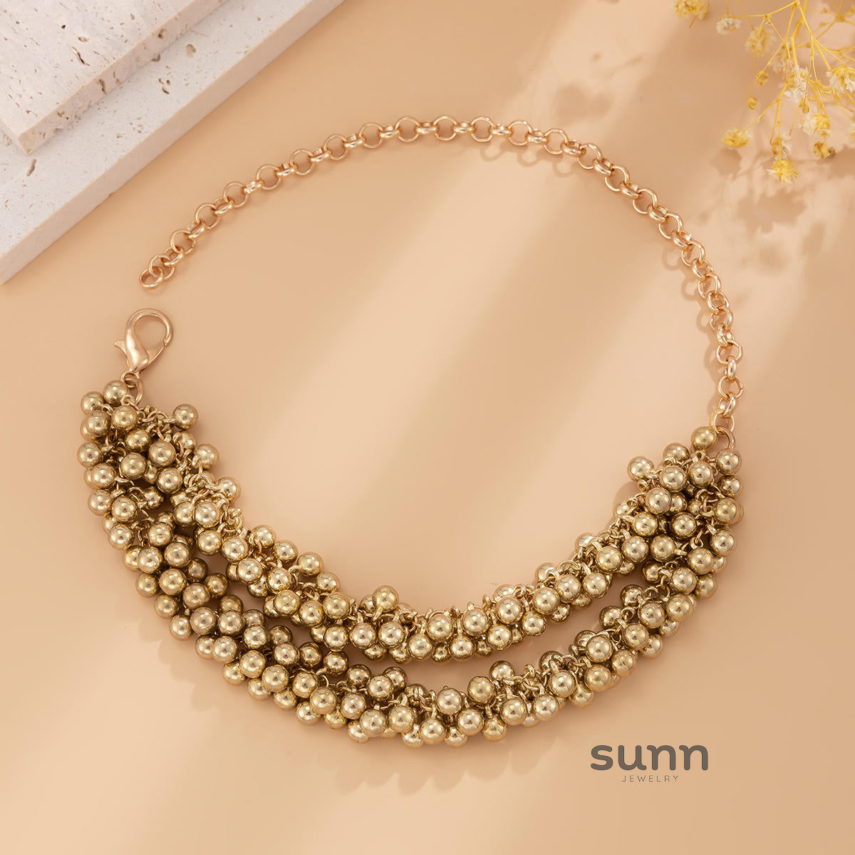 Niyah Layered Sphere Necklace [SQUE1BPD]