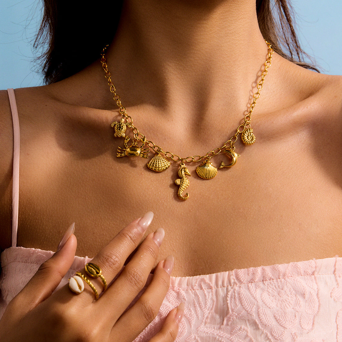 Noelani Delicate Gold Shell Necklace [YU5GZGM5]