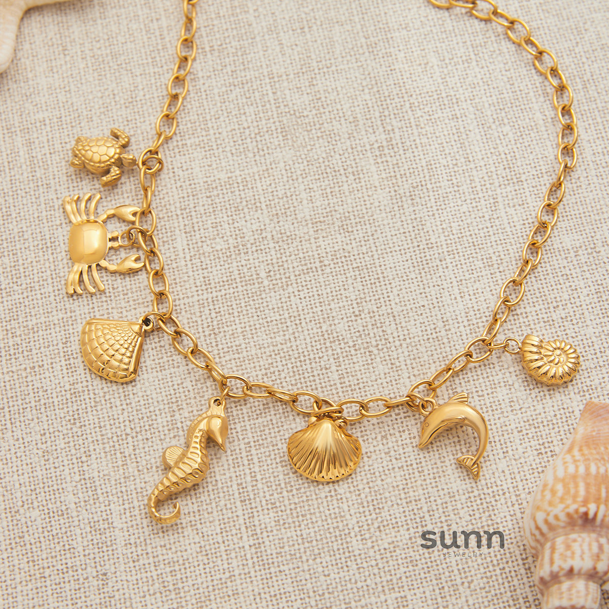 Noelani Delicate Gold Shell Necklace [9YZFZ2JK]