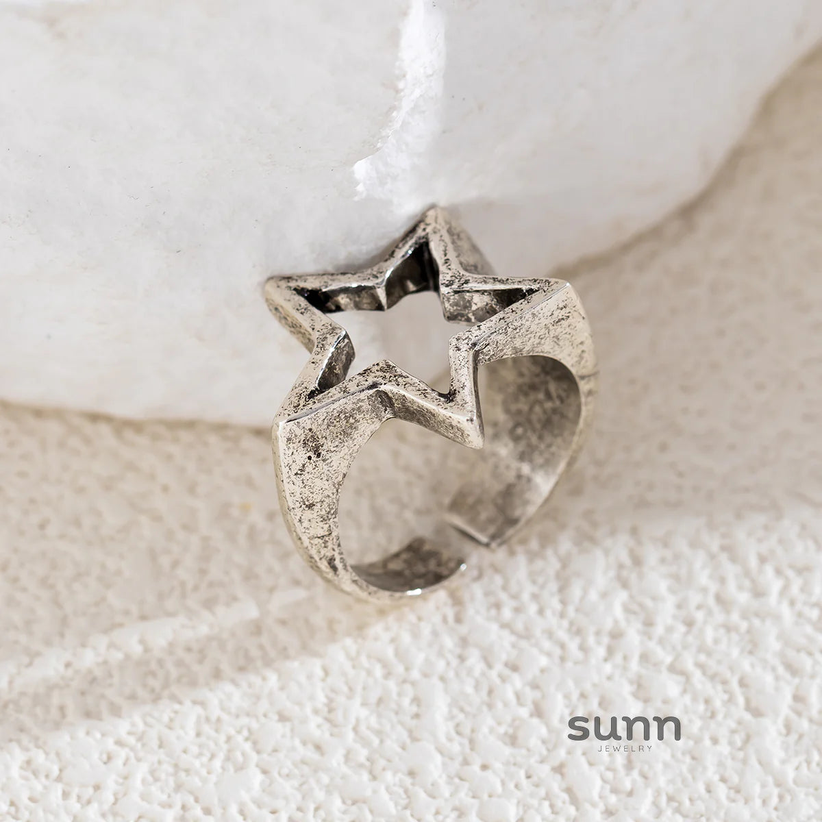 Noelia Star Cutout Ring