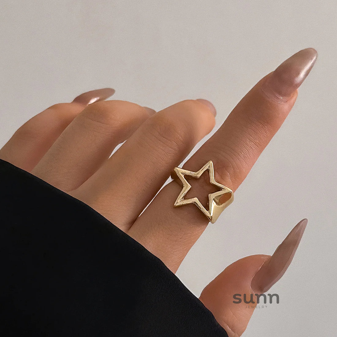 Noelia Star Cutout Ring
