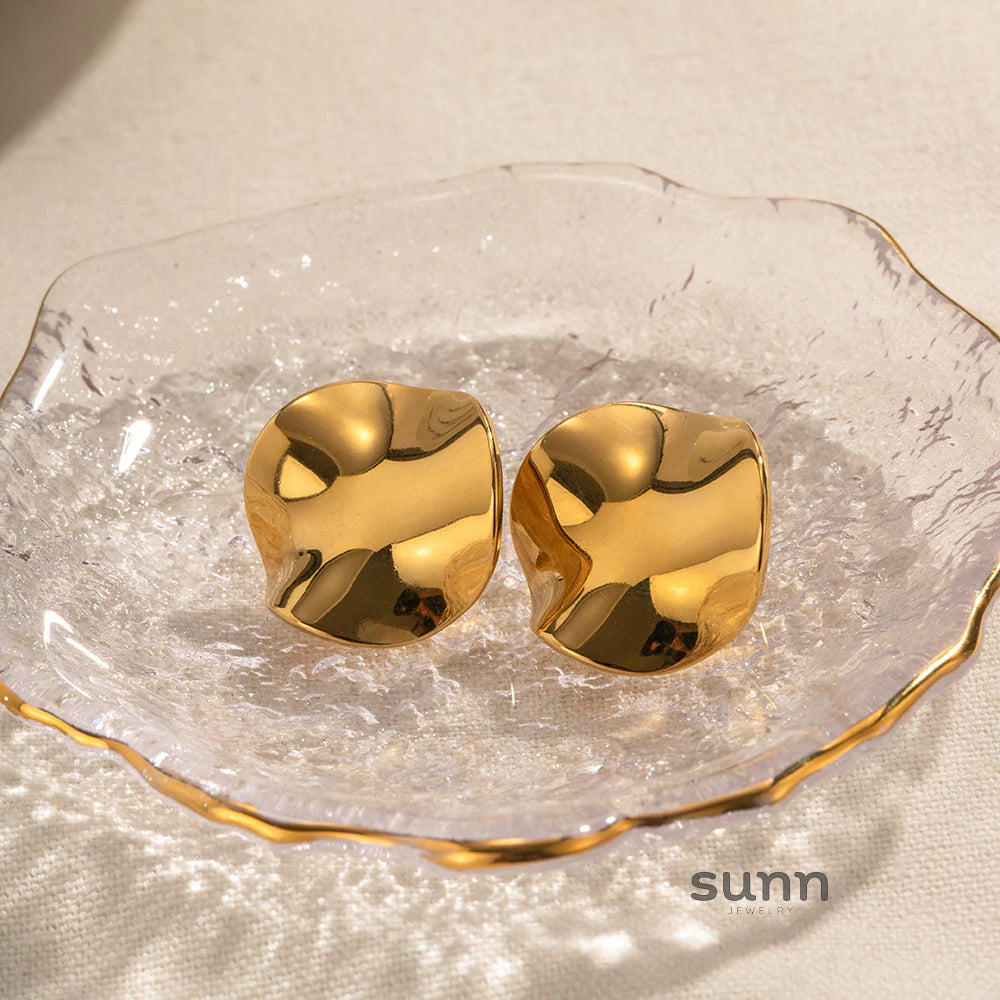 Noemy Gold Crinkled Hoop Earrings