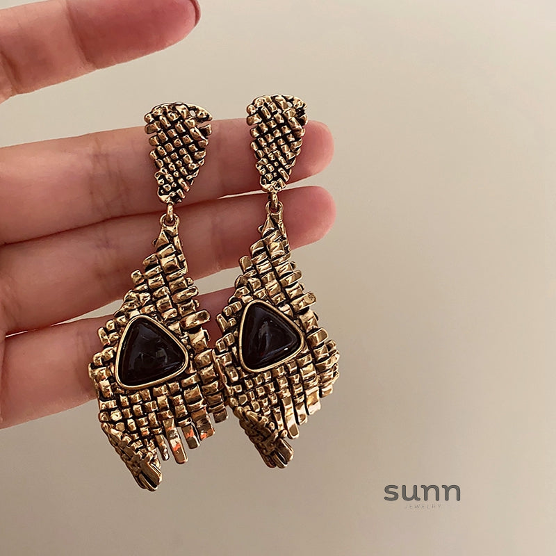Nona Baroque Braided Earrings [GWR6JBHB]
