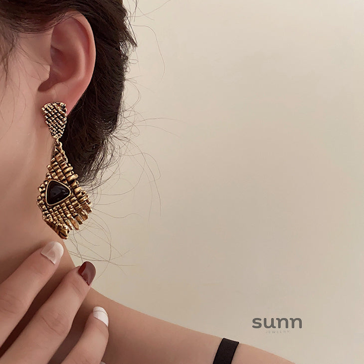 Nona Baroque Braided Earrings [GGH3IZYI]