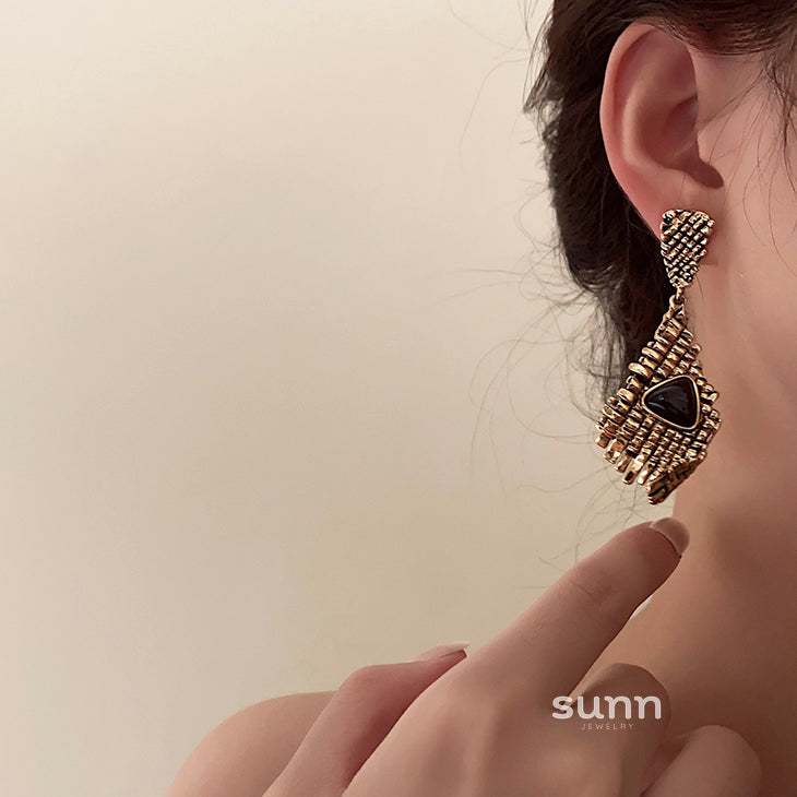 Nona Baroque Braided Earrings [BHJR4MMS]