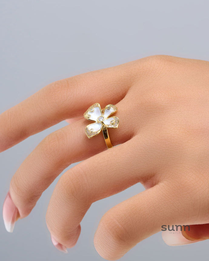 Nona Floral Enamel Ring [YLT95ST2]