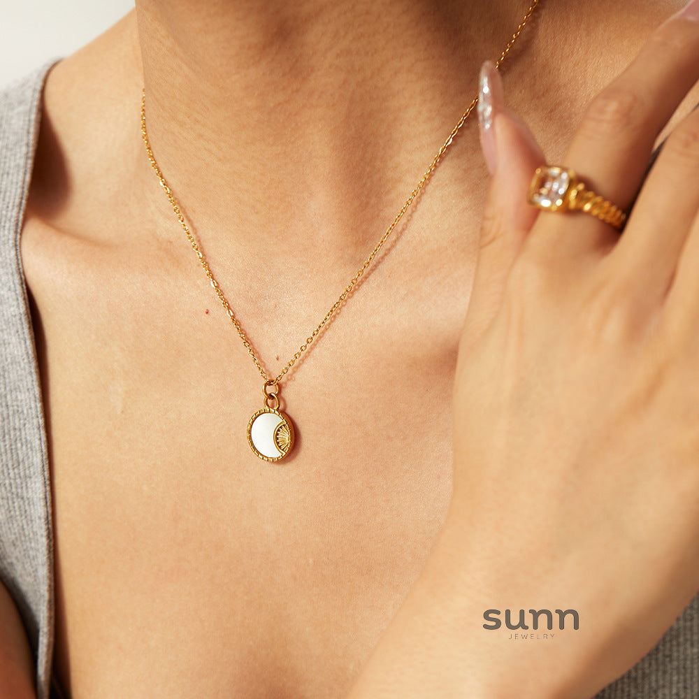 Nova Celestial Pendant Necklace [5UMFKLIY]