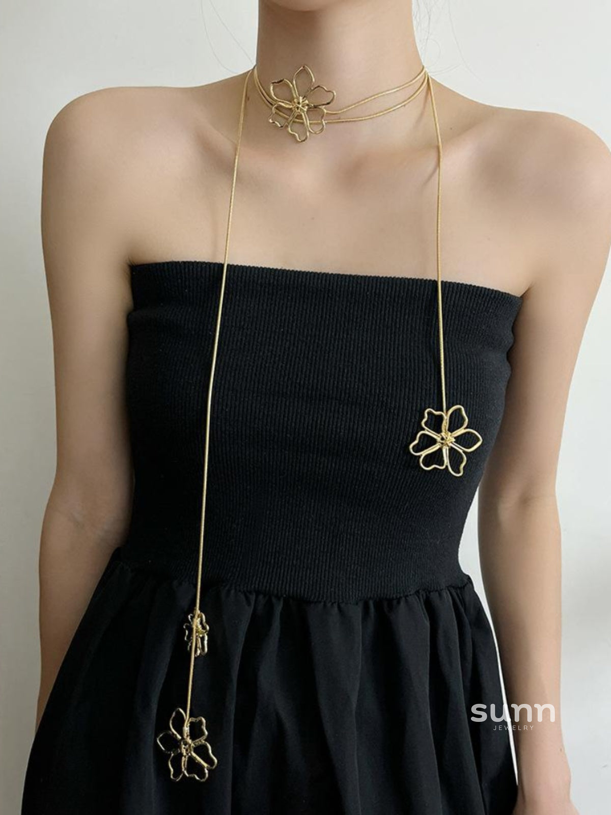 Novalie Bloom Pendant Necklace [DW4DM9G4]