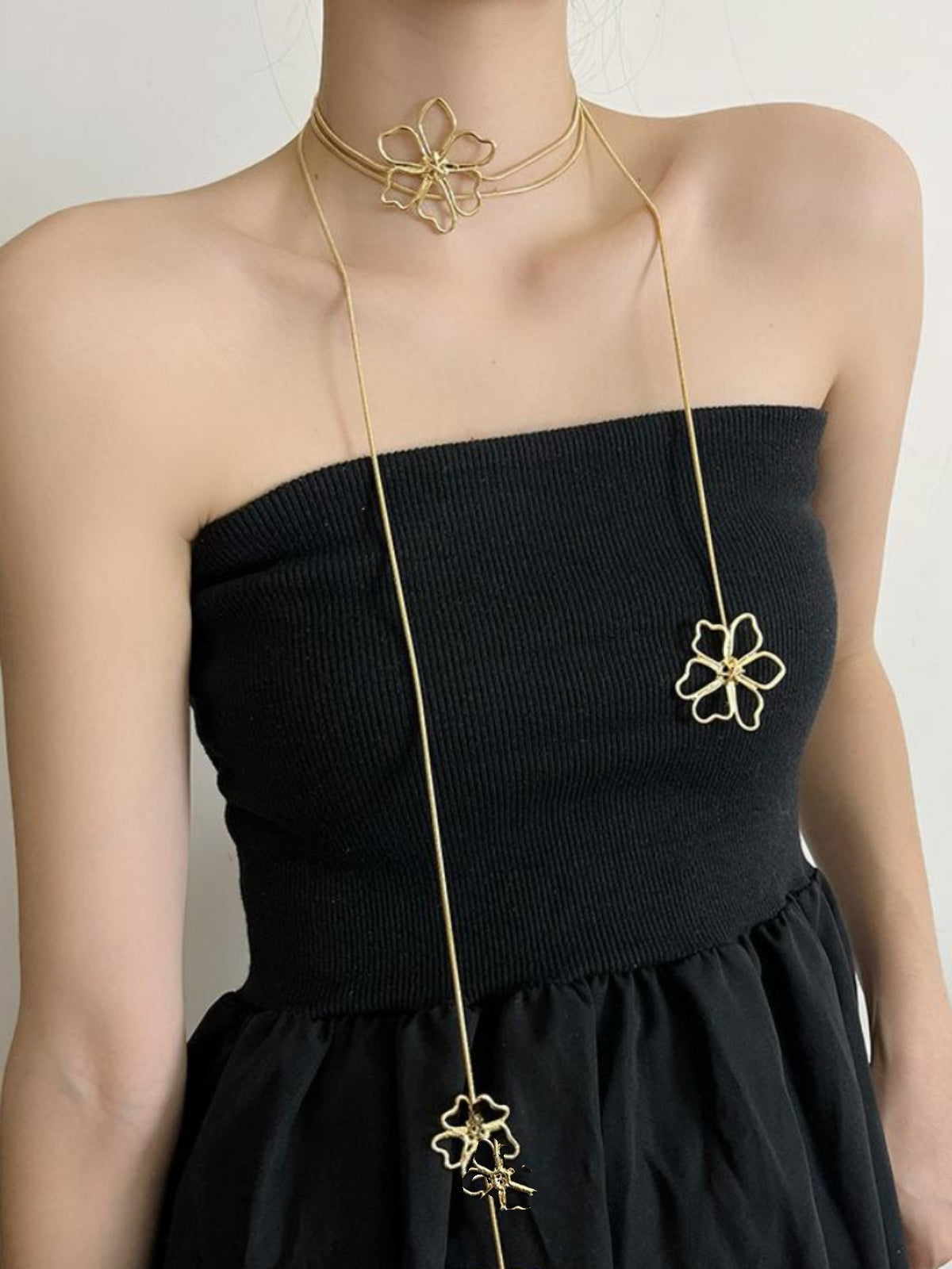 Novalie Bloom Pendant Necklace [N3MIA40H]