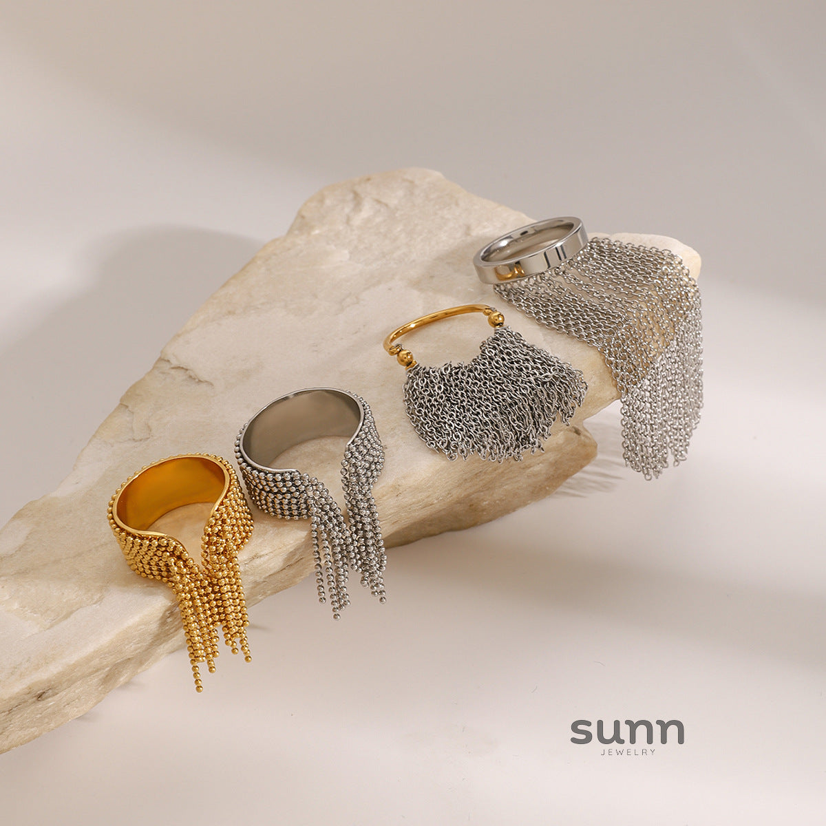 Novalynn Gold Tassel Ring [A29HGWJ1]