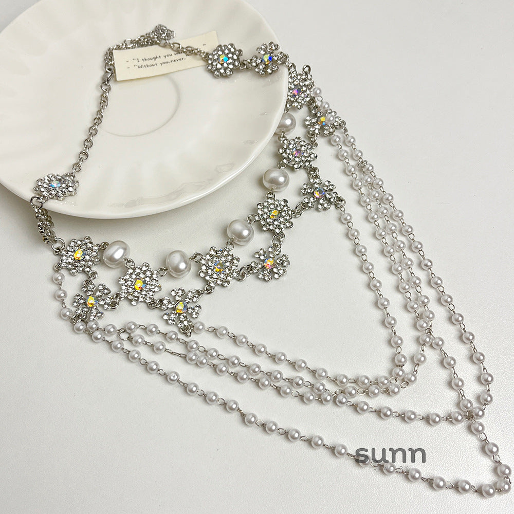 Nuha Rhinestone Pearl Shoulder Chain [NMB3D6ZR]