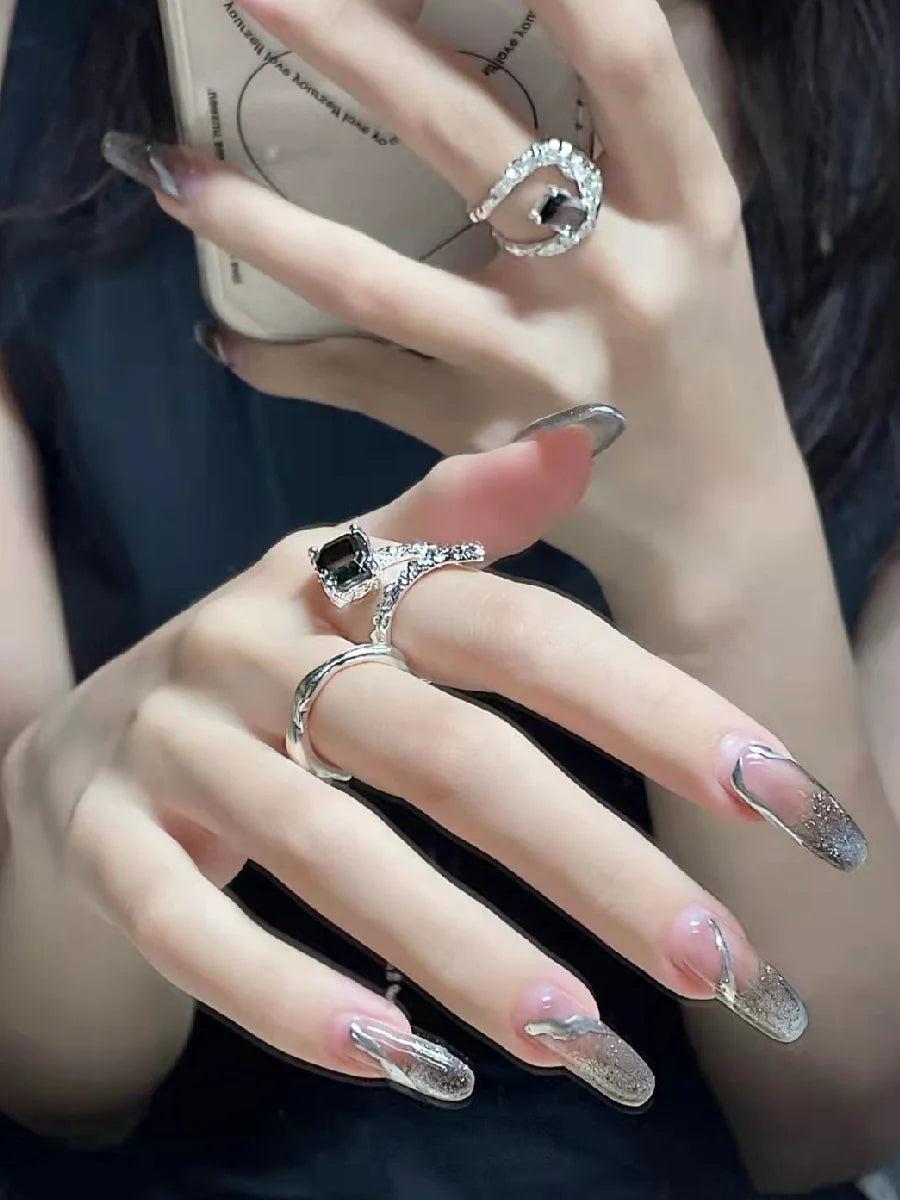 Nyomi Sculpted Titanium Ring