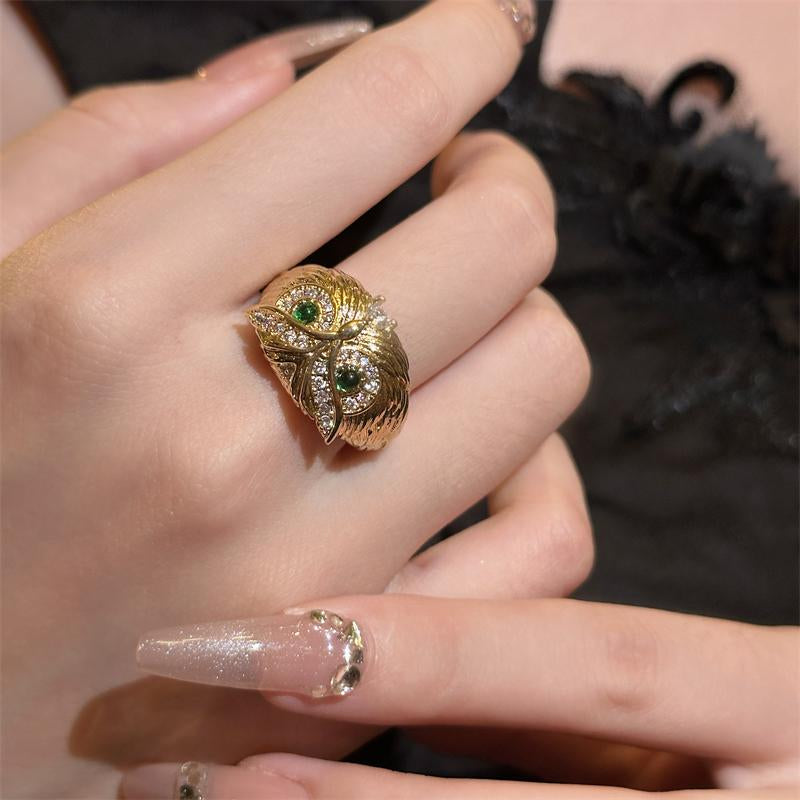 Nyra Emerald Owl Ring [407LU54F]