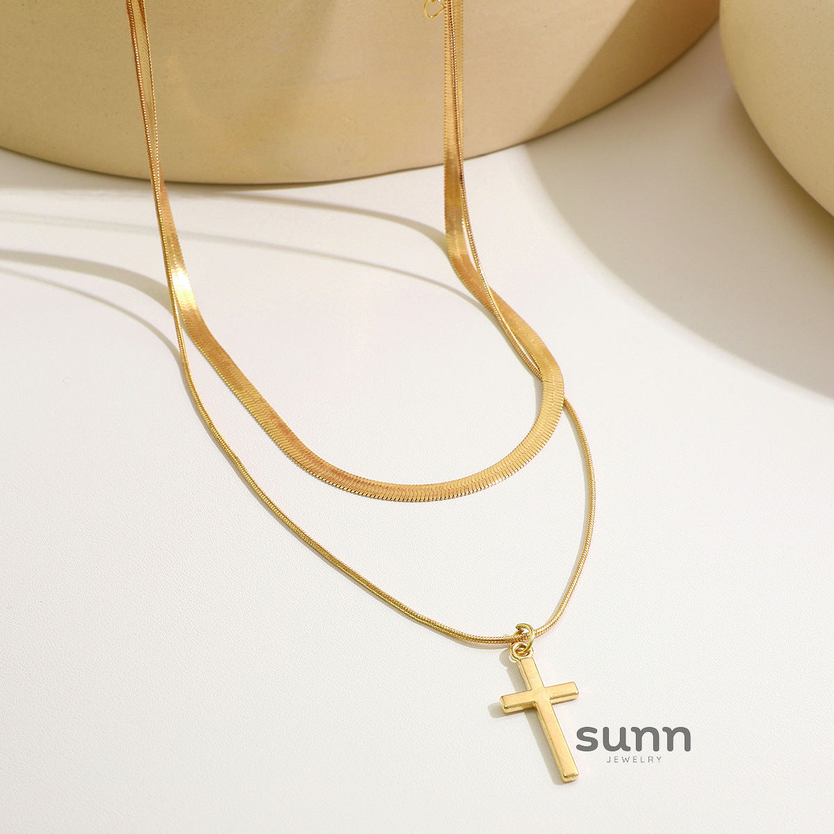 Nyra Layered Gold Cross Necklace [OL3Y42HH]