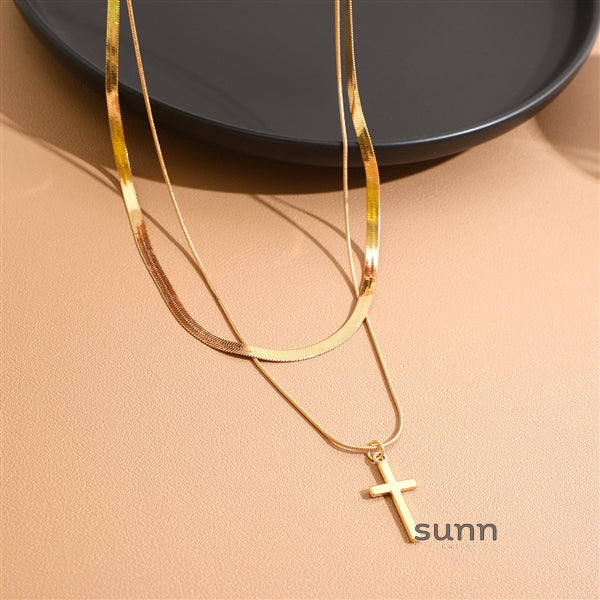 Nyra Layered Gold Cross Necklace [CRL5H4A2]