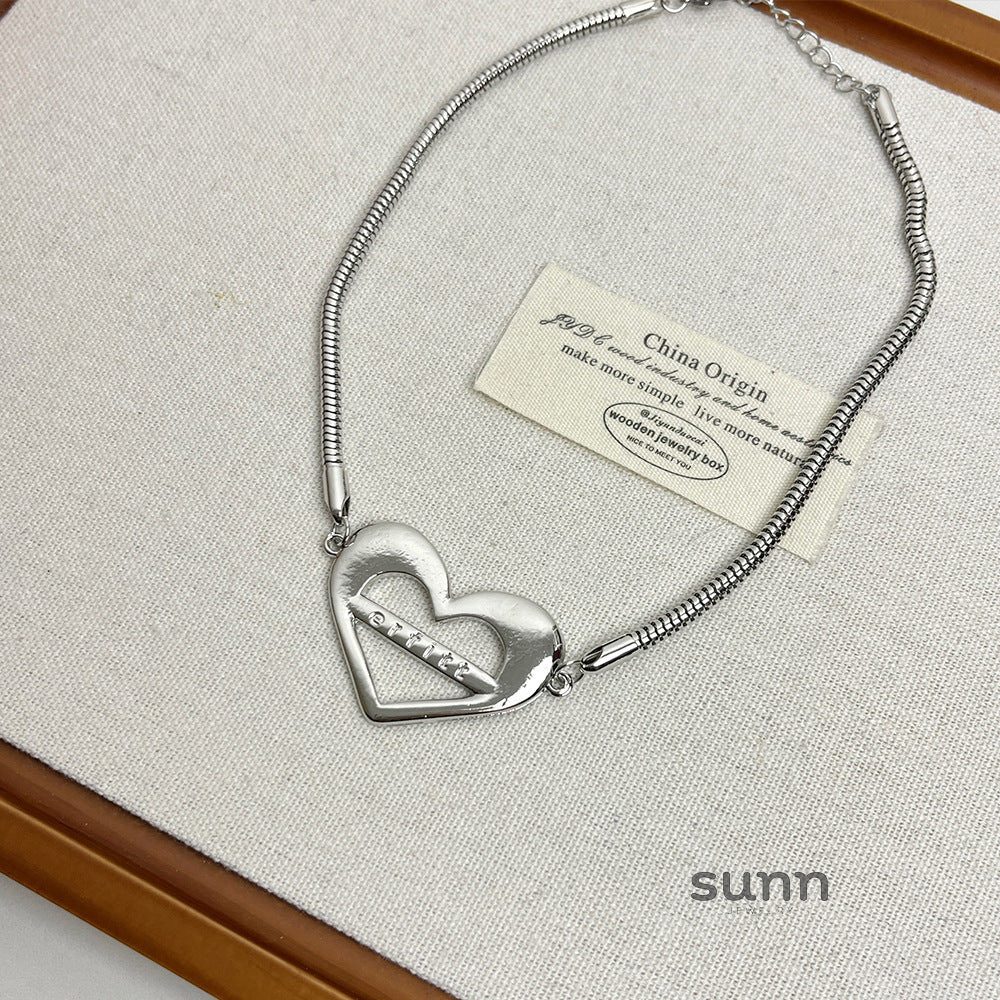 Nyssa Sweet Heart Necklace [41WNGCTJ]