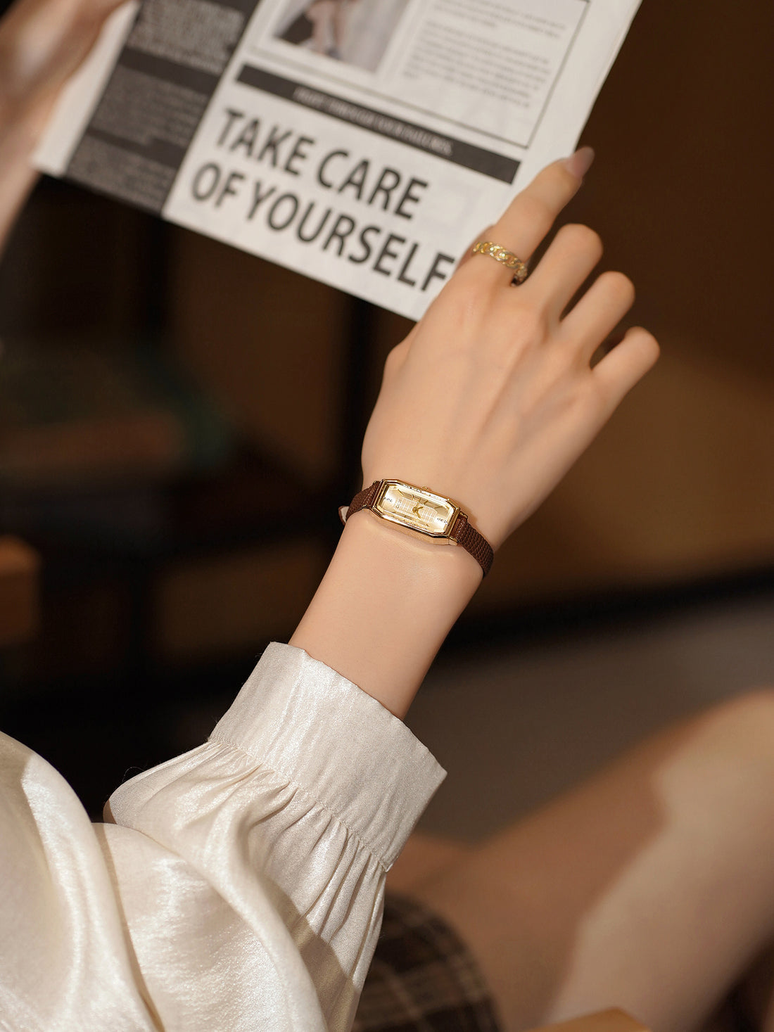 Oaklyn Petite Rectangle Watch [O4CNXIDE]