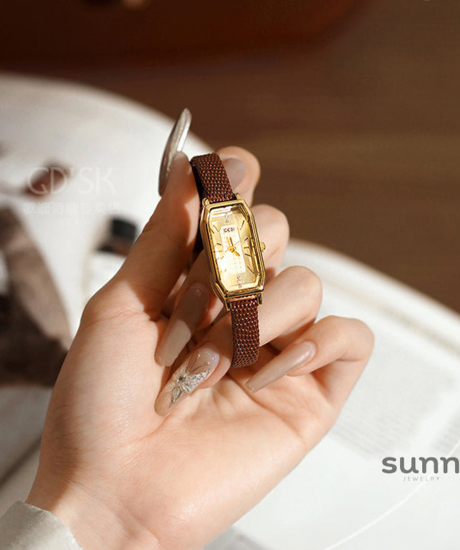 Oaklyn Petite Rectangle Watch [D1OK3PE9]