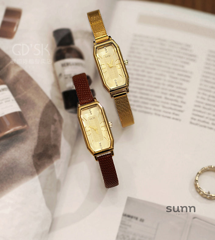Oaklyn Petite Rectangle Watch [QMU4738A]