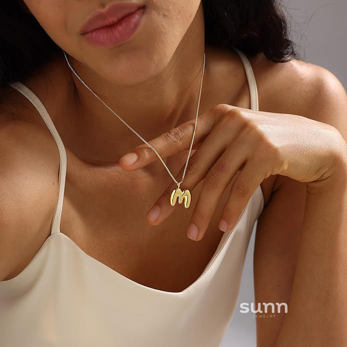 Odalys Gold Initial Pendant [JW0L6OQE]