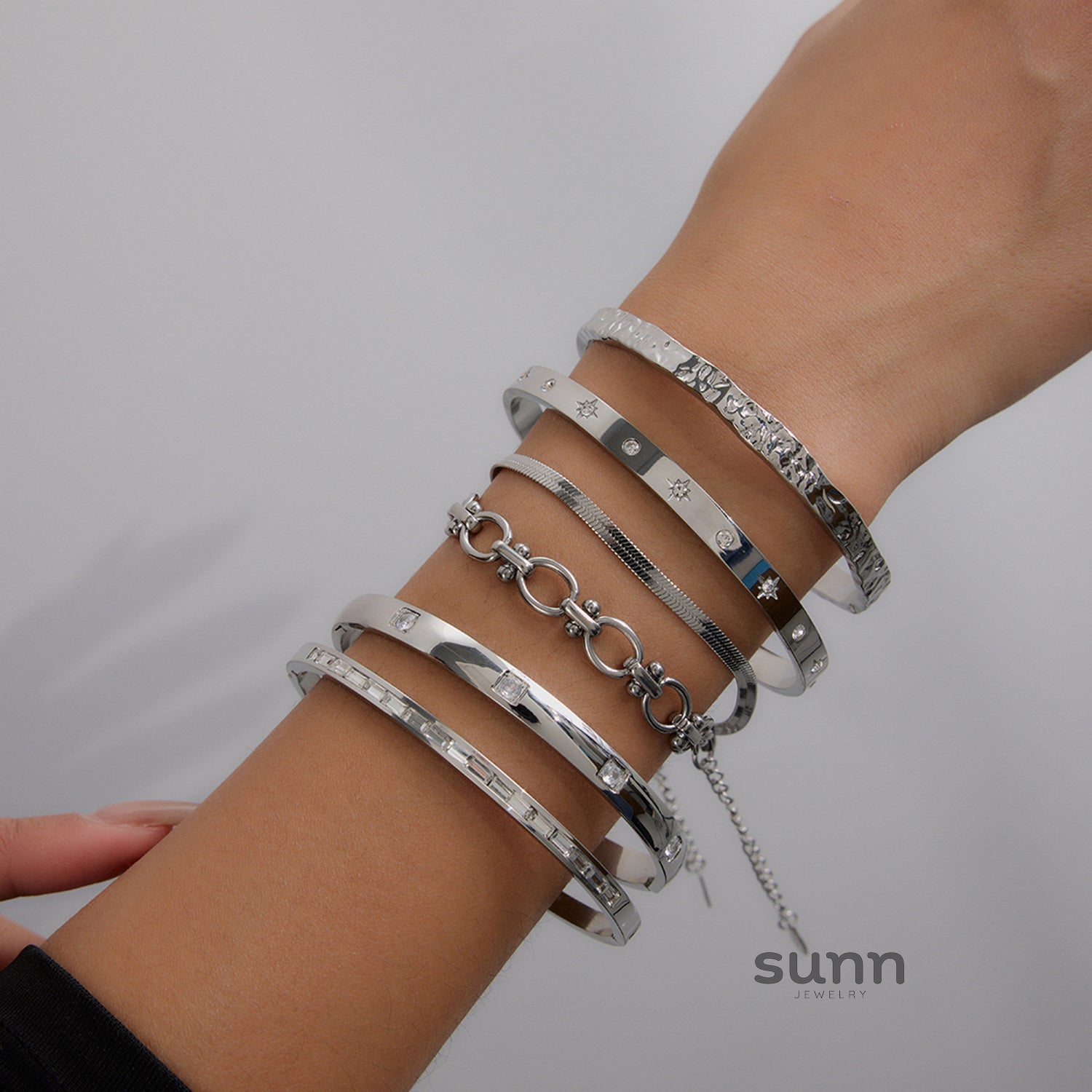 Odessa Stackable Bracelets [S9E41UL1]