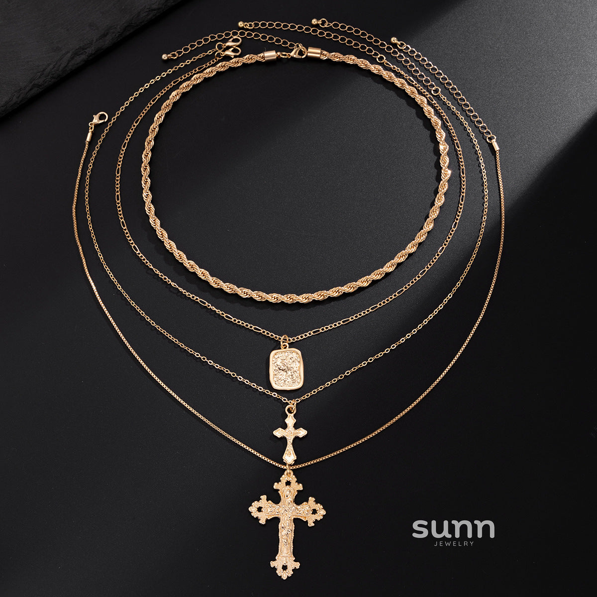 Odette Chunky Cross Necklace [HACH7713]