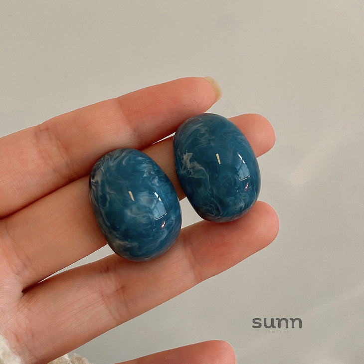 Ollie Fluid Acrylic Earrings [A84XHV77]