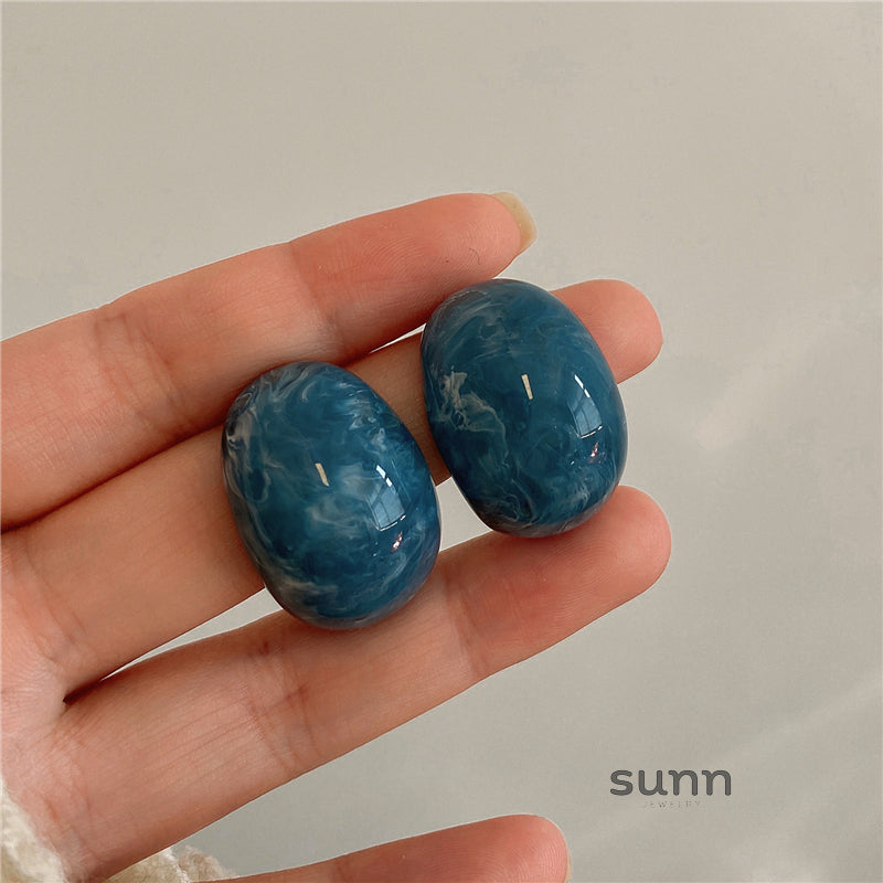 Ollie Fluid Acrylic Earrings [75ZZ8IKI]