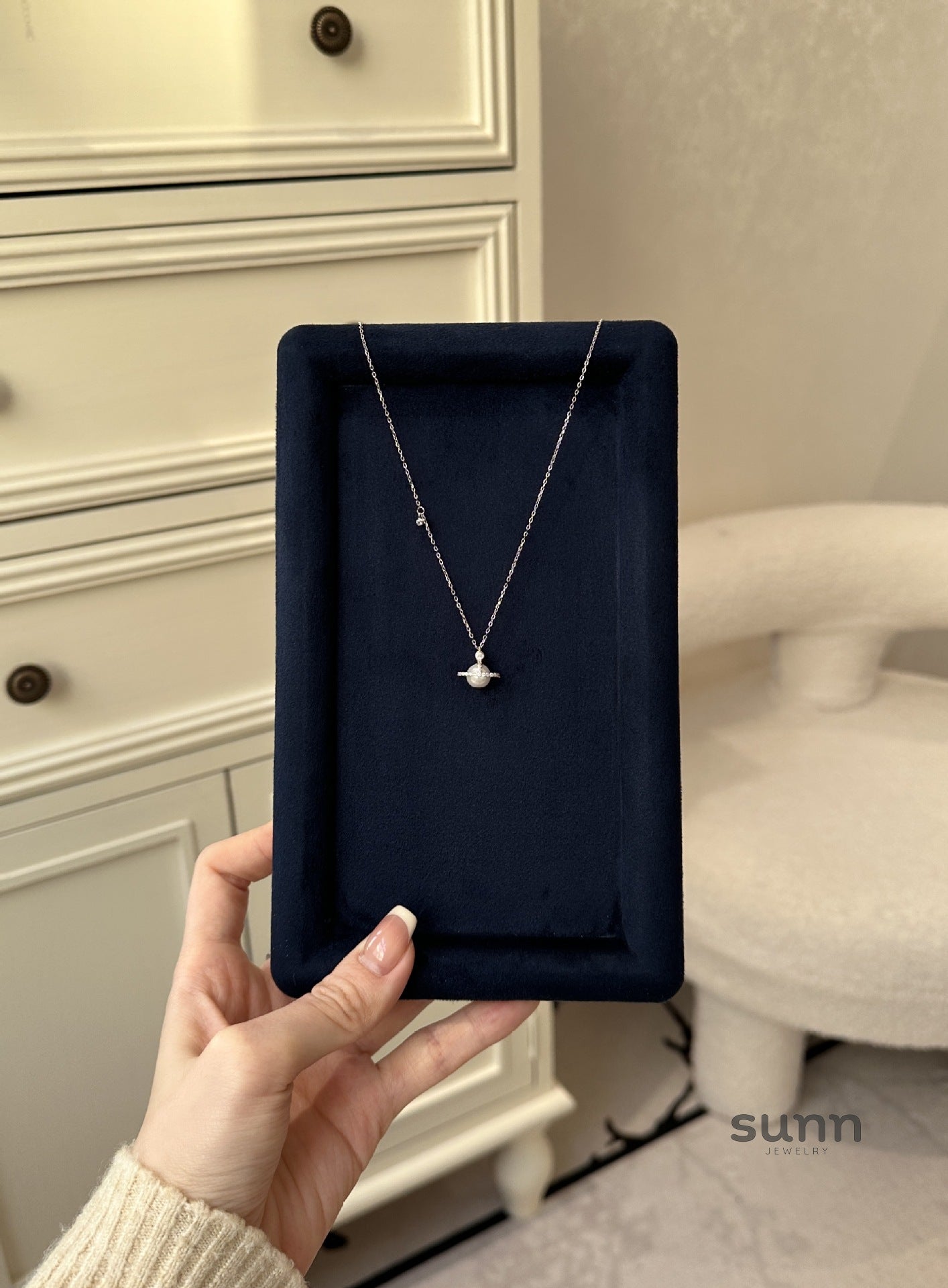 Oluwadarasimi Celestial Pearl Necklace [ZBI2YAQ1]