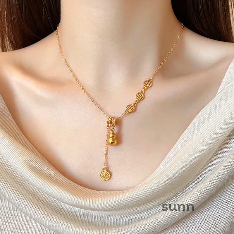 Olyvia Golden Fu Pendant Necklace [6KS6M35D]
