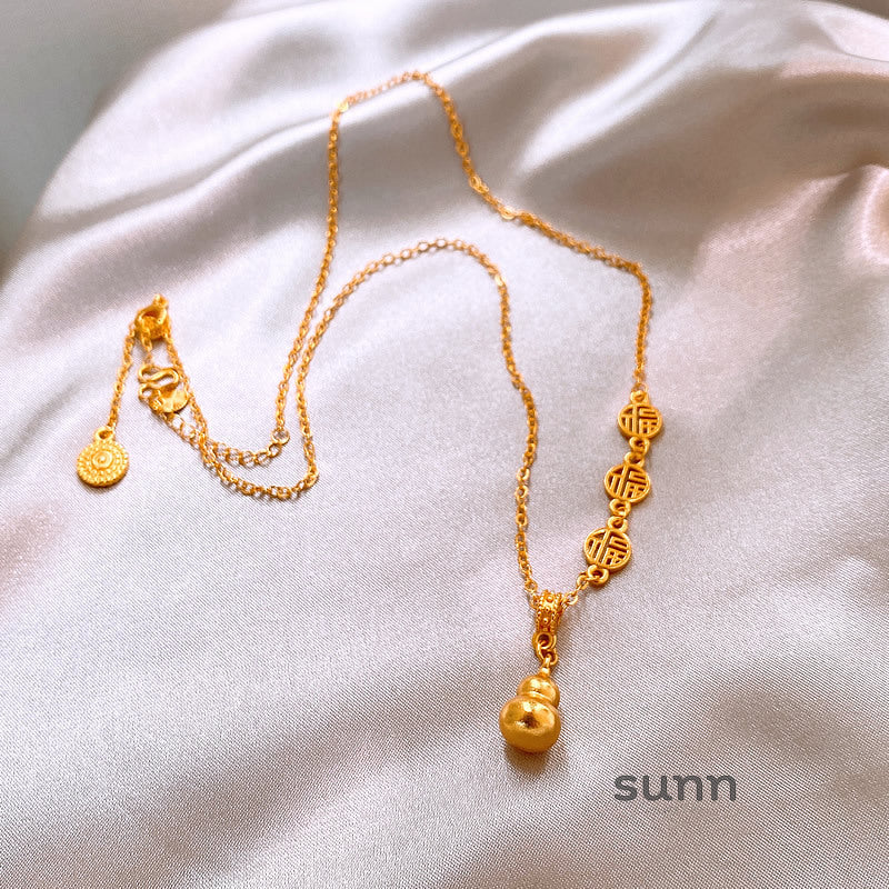 Olyvia Golden Fu Pendant Necklace [FS139KER]