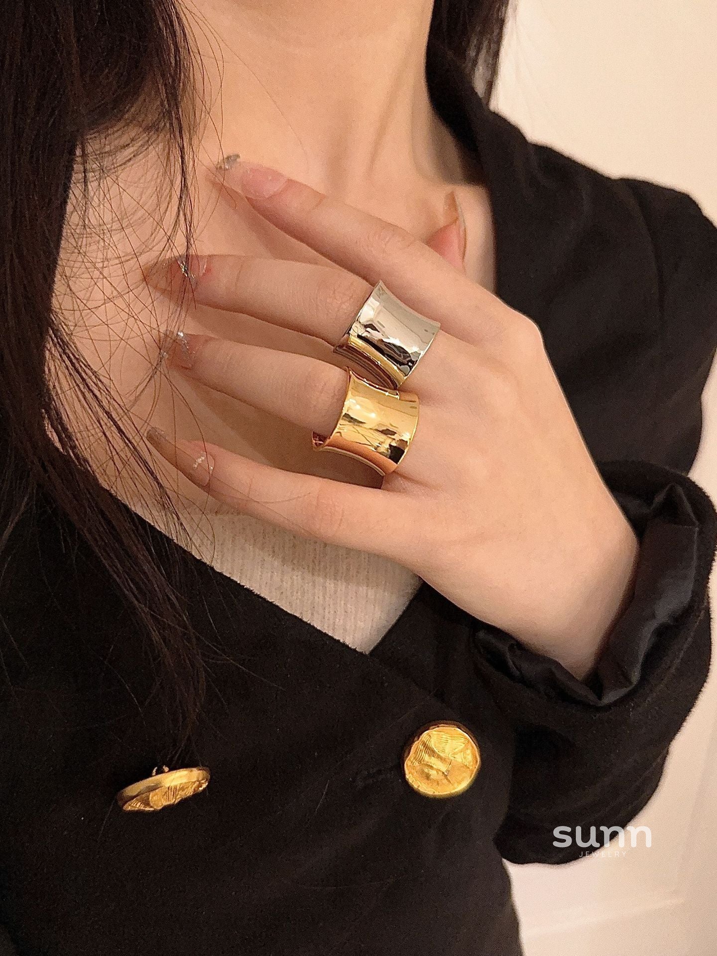Onyx Sculptural Open Ring [2PL6XHP8]