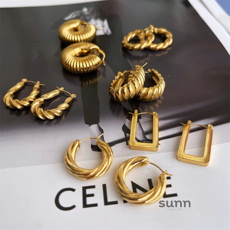 Orianna Geometric Twist Earrings