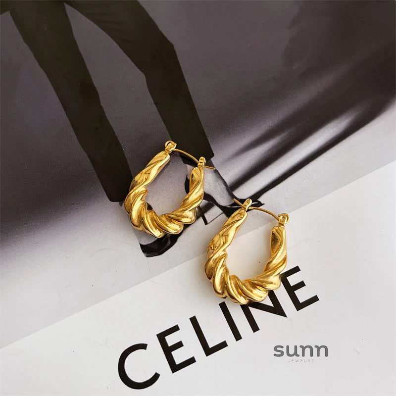 Orianna Geometric Twist Earrings