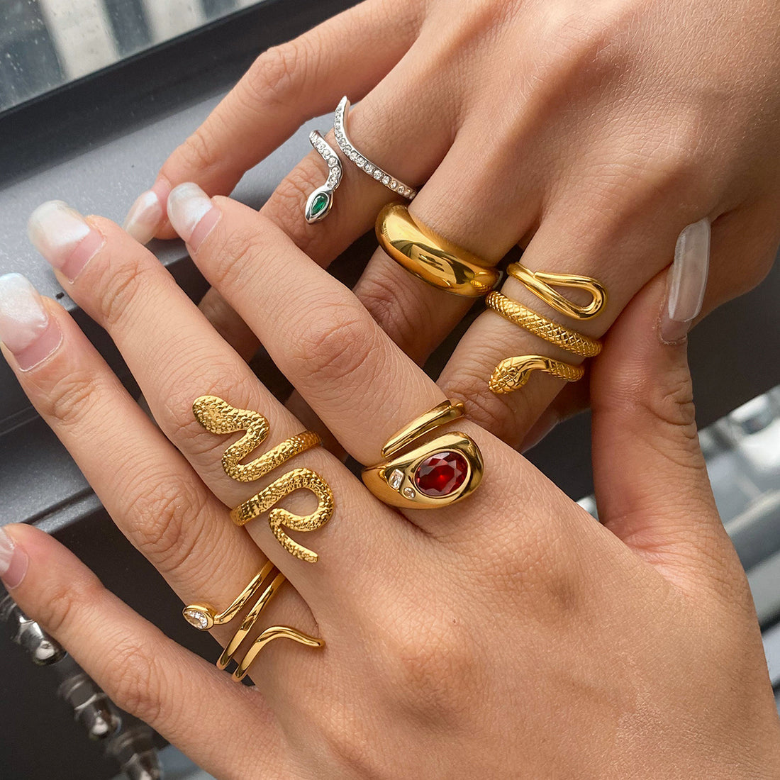 Orion Serpent Embrace Ring [NSVC6ZEE]