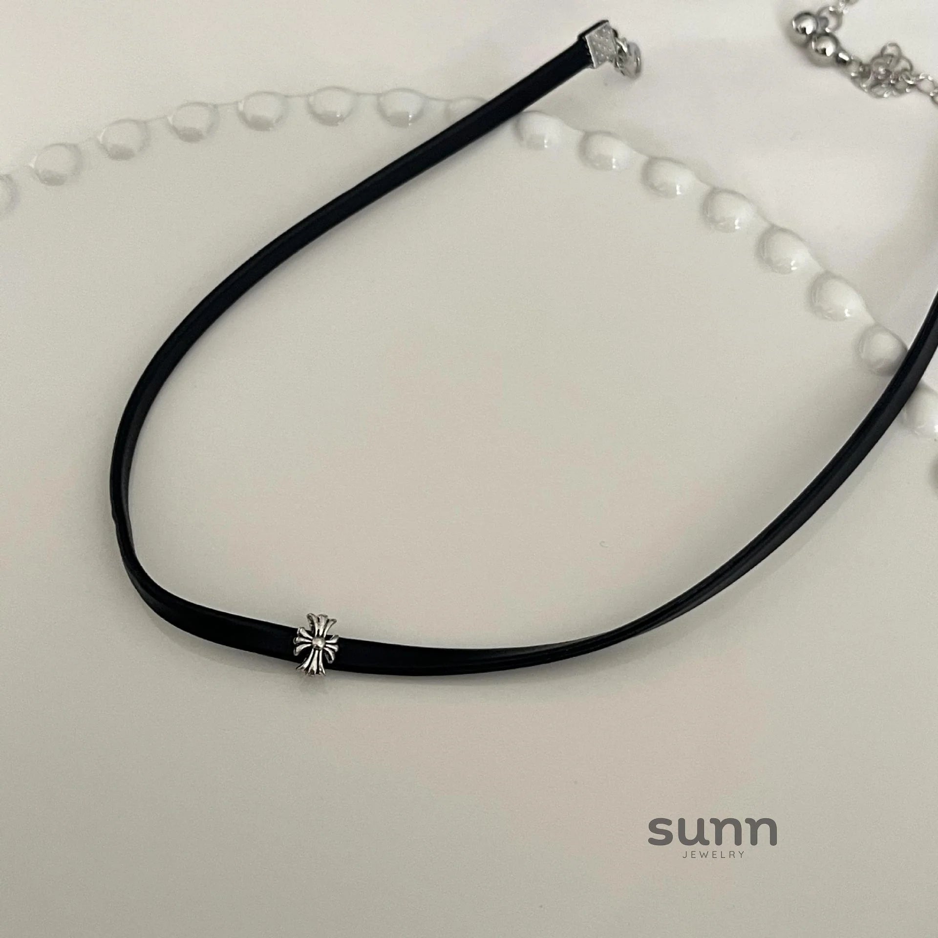 Ottilie Leather Cross Choker