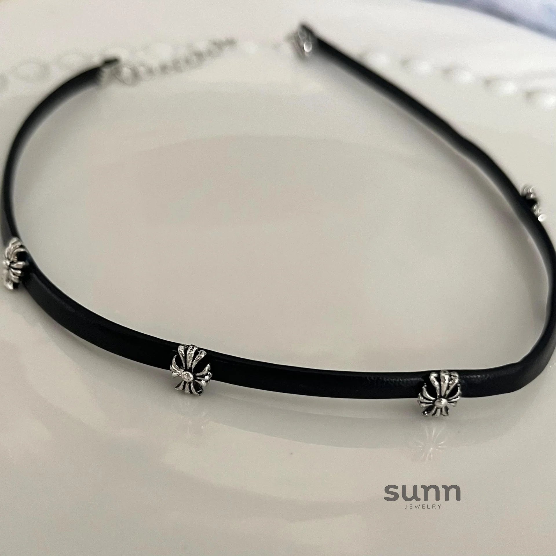Ottilie Leather Cross Choker