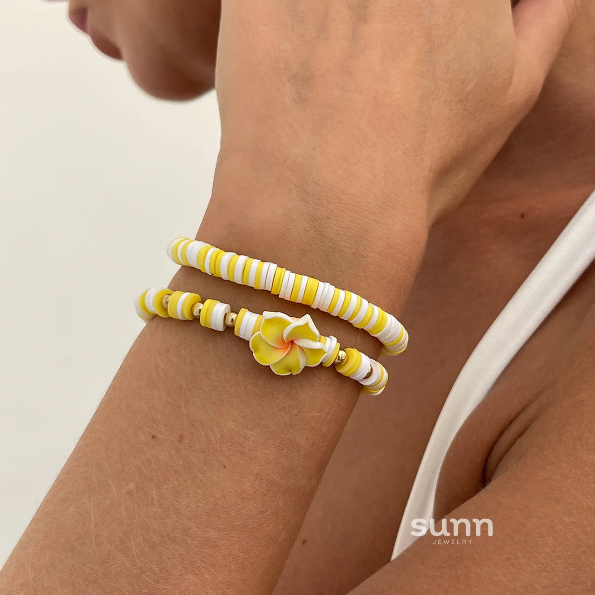 Oumou Plumeria Bead Bracelet Set