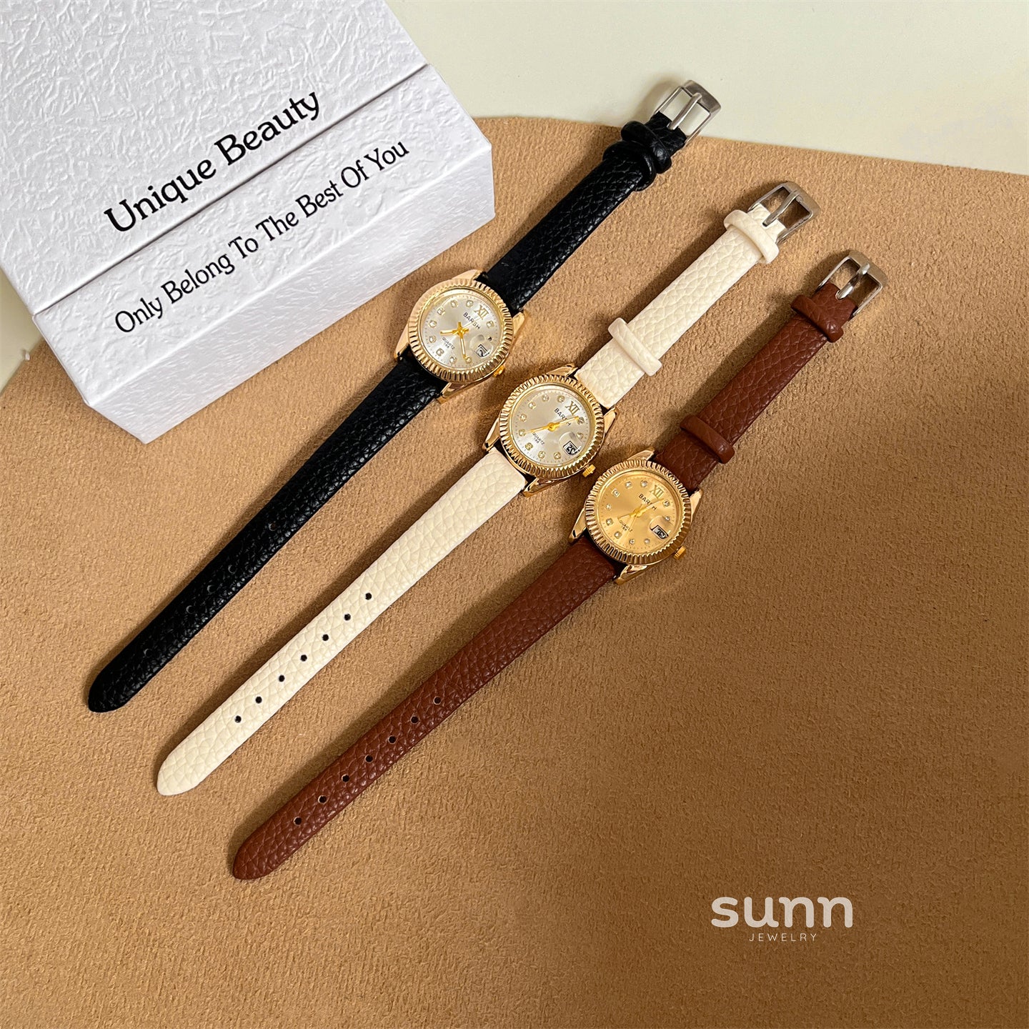 Oumou Retro Convex Watch [V8YQ4DZK]
