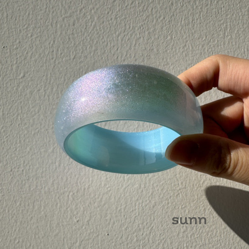 Paislee Shimmer Wave Bracelet [72KOTNA8]