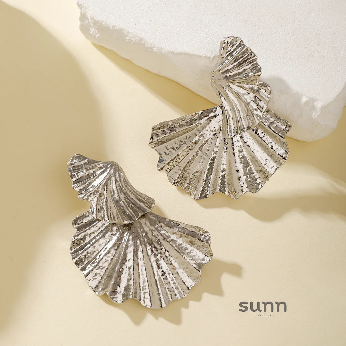 Paislyn Geometric Fan Studs
