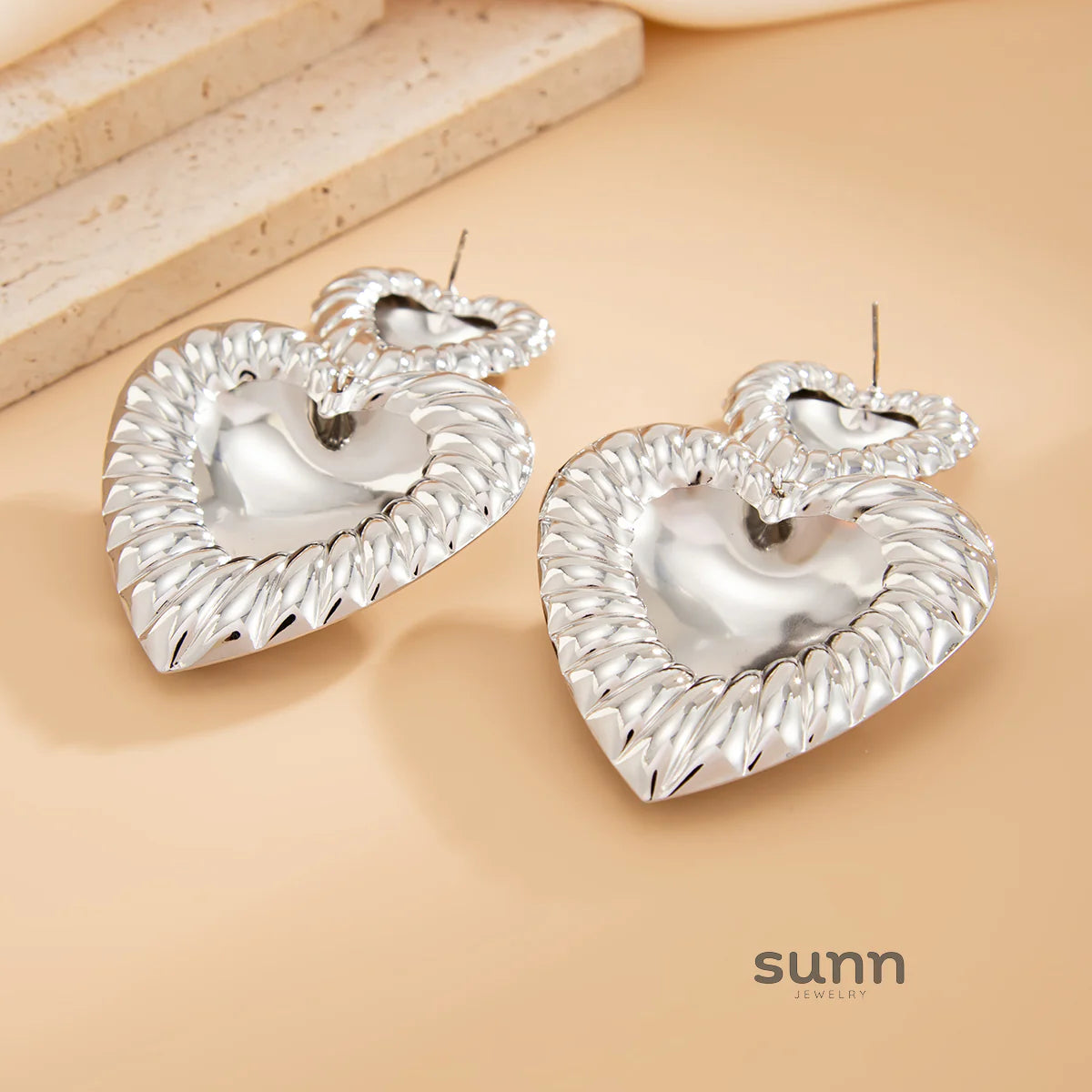 Paizlee Metallic Ruffle Heart Earrings
