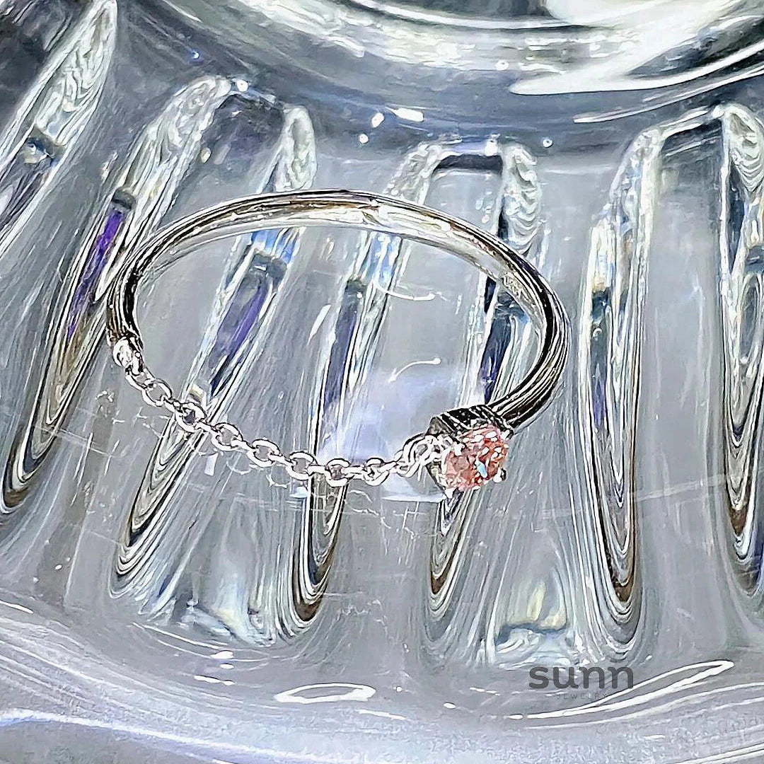 Paris Zircon Star Chain Ring