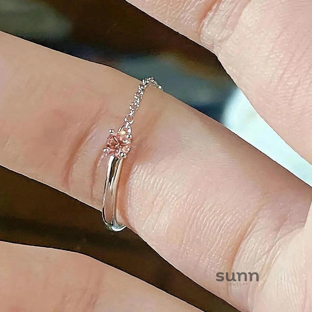 Paris Zircon Star Chain Ring